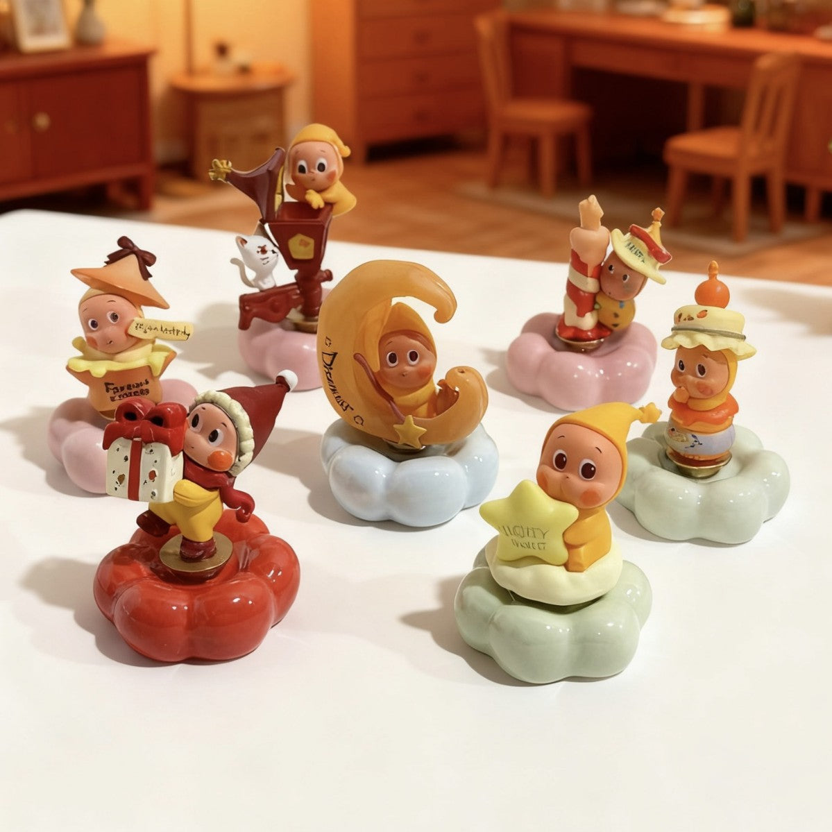 Capybara Blind Box Ceramic Figurine Set (6 Pack) - Random Kawaii Mini Desk Ornaments, Collectible Home Decor