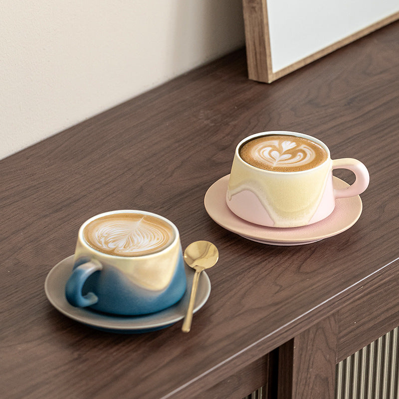 Vintage Keramik Kaffeetasse und Untertasse Set mit Ofenglasur