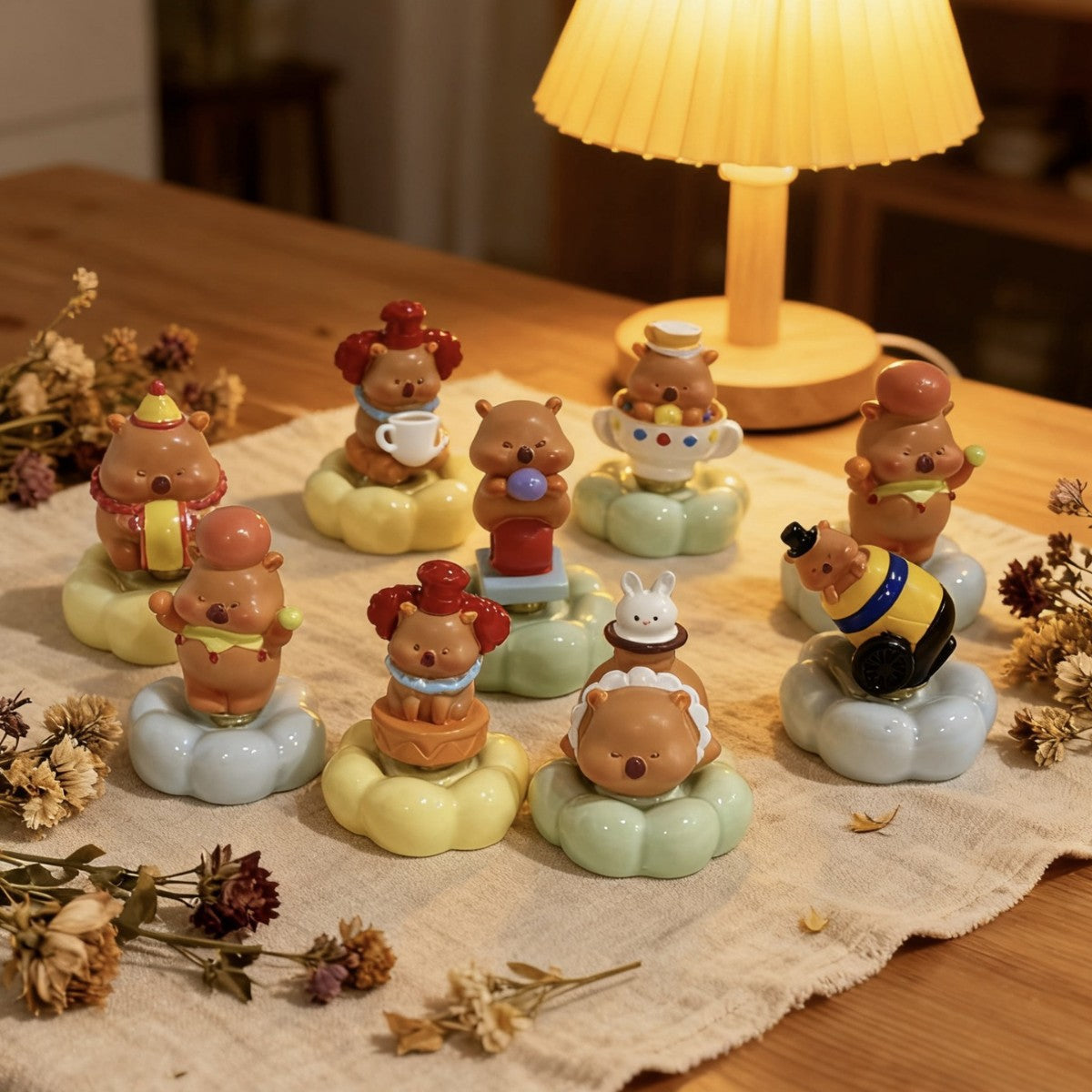 Capybara Blind Box Ceramic Figurine Set (6 Pack) - Random Kawaii Mini Desk Ornaments, Collectible Home Decor