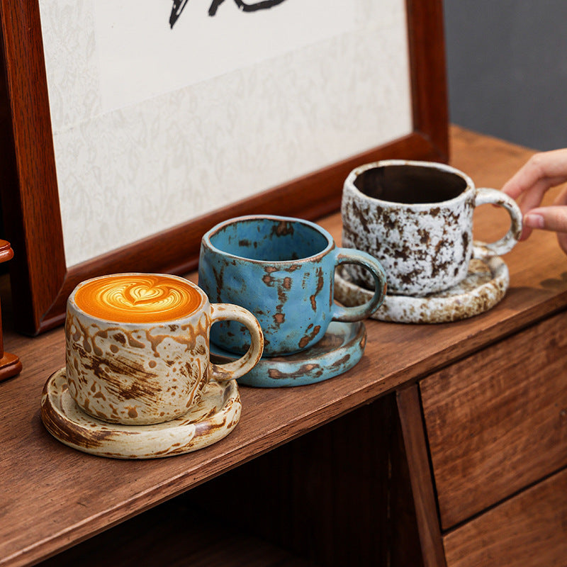 Vintage Kaffeetasse und Untertasse aus Keramik mit Ofenglasur