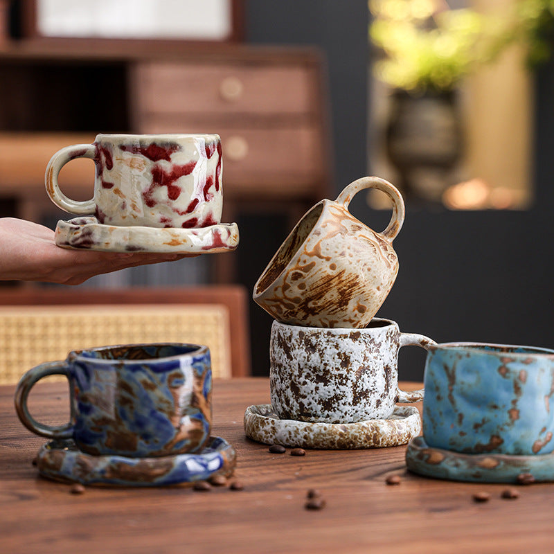 Vintage Kaffeetasse und Untertasse aus Keramik mit Ofenglasur