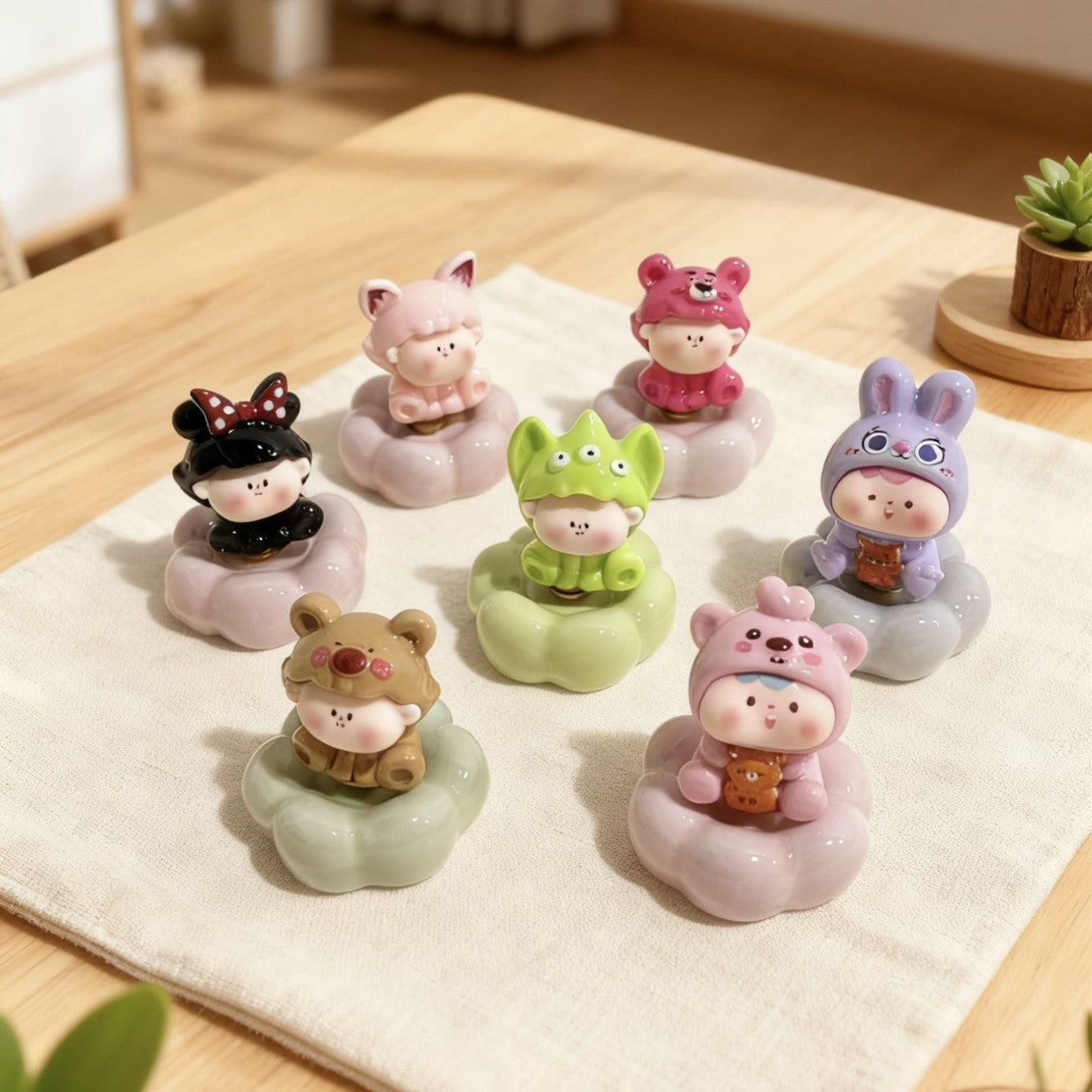 Capybara Blind Box Ceramic Figurine Set (6 Pack) - Random Kawaii Mini Desk Ornaments, Collectible Home Decor